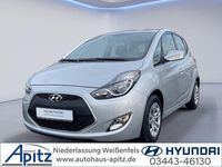 Gebraucht Hyundai ix20 125 PS (91 kW) 2017 Silber Kleinwagen