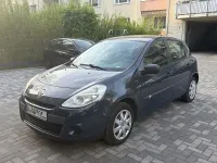 Używany Renault Clio IV Expression 75 KM (55 kW) 2012 Niebieski Sedan/Limuzyna