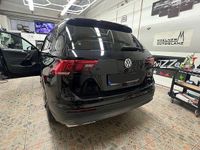 Gebraucht VW Tiguan Allspace IQ Drive 150 PS (110 kW) 2020 Schwarz SUV