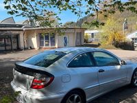 Gebraucht Mercedes C180 143 PS (105 kW) 2004 Grau Coupé