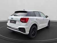 Gebraucht Audi Q2 S-Line 150 PS (110 kW) 2026 Gletscherweiss SUV