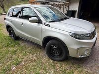Gebraucht Suzuki Vitara Comfort 129 PS (94 kW) 2024 Silber SUV