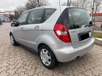 Gebraucht Mercedes A160 95 PS (69 kW) 2009 Silber Kleinwagen