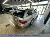 Gebraucht Mercedes E220 Avantgarde 170 PS (125 kW) 2008 Silber Limousine
