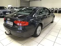 Gebraucht Audi A4 Attraction 120 PS (88 kW) 2010 Grau Limousine