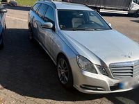 Gebraucht Mercedes E220 Avantgarde 170 PS (125 kW) 2013 Grau Limousine