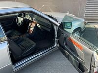 Gebraucht Mercedes E320 220 PS (161 kW) 1992 Silber Coupé