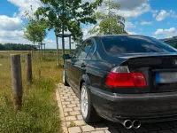 Gebraucht BMW 323 Performance 170 PS (125 kW) 1998 Schwarz Limousine