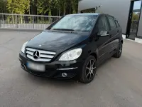 Gebraucht Mercedes B200 136 PS (100 kW) 2009 Schwarz Van / Kleinbus