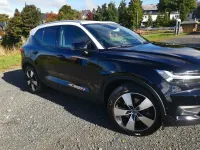 Gebraucht Volvo XC40 Momentum 247 PS (181 kW) 2018 Schwarz SUV