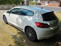 Gebraucht VW Scirocco 140 PS (102 kW) 2009 Weiß Coupé