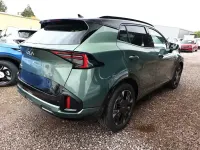 Neu Kia Sportage GT-Line 179 PS (131 kW) 2026 Experience green metallic kontra SUV
