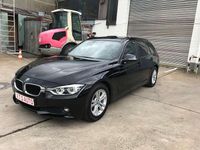Gebraucht BMW 320 Advantage 163 PS (119 kW) 2018 Schwarz Kombi