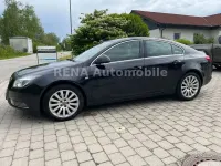 Gebraucht Opel Insignia Cosmo 179 PS (131 kW) 2009 Schwarz Limousine
