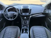Gebraucht Ford Kuga Vignale 242 PS (177 kW) 2018 Weiß arktisweiß (metallic) (metallic) SUV
