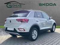 Gebraucht VW T-Roc Life 150 PS (110 kW) 2024 Ascotgrau SUV