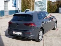 Gebraucht VW Golf VIII 90 PS (66 kW) 2022 Uranograu Limousine