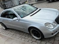Gebraucht Mercedes E280 231 PS (169 kW) 2006 Silber Limousine