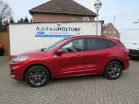 Używany Ford Kuga 152 KM (111 kW) 2022 Czerwony SUV