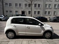 Gebraucht VW up! high up! 60 PS (44 kW) 2013 Weiß Kleinwagen