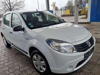 Gebraucht Dacia Sandero 75 PS (55 kW) 2012 Other Limousine