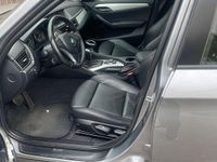 Gebraucht BMW X1 177 PS (130 kW) 2012 Grau SUV