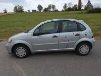 Gebraucht Citroën C3 Comfort 73 PS (53 kW) 2006 Silber Limousine