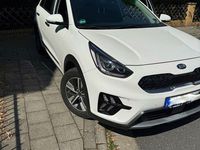 Gebraucht Kia Niro Spirit 141 PS (103 kW) 2021 Weiß SUV