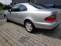 gebraucht Mercedes CLK200 Elegance