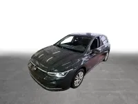 Gebraucht VW Golf VIII Style 131 PS (96 kW) 2024 Uranograu Limousine
