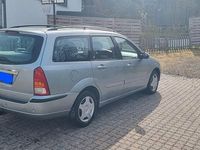 Gebraucht Ford Focus Ghia 116 PS (85 kW) 2003 Grau Limousine