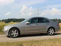 Gebraucht Mercedes C180 143 PS (105 kW) 2003 Silber Kombi