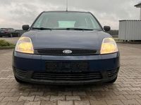 Gebraucht Ford Fiesta 80 PS (58 kW) 2002 Blau Kleinwagen