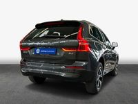 gebraucht Volvo XC60 B4 AWD Aut Facelift MY22 Leder ACC Navi LED...