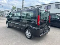 Gebraucht Opel Vivaro 145 PS (106 kW) 2010 Schwarz Van / Kleinbus