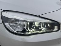 Gebraucht BMW 220 Active Tourer M Sport 192 PS (141 kW) 2016 Mineralweiss Van / Kleinbus