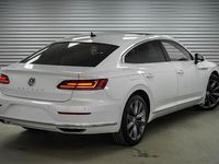 Gebraucht VW Arteon Elegance 190 PS (139 kW) 2019 Oryx white metallic () oryx white metallic () Kleinwagen
