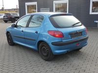 Gebraucht Peugeot 206 Style 75 PS (55 kW) 1999 Farbe blau tivoli/metalliclac Limousine