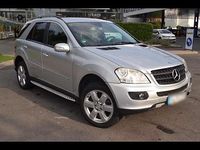 Gebraucht Mercedes ML320 224 PS (164 kW) 2007 Silber SUV