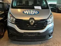 Gebraucht Renault Trafic Komfort 145 PS (106 kW) 2017 Silber Van / Kleinbus