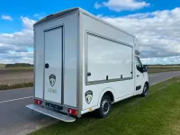 Nowe Renault Master 165 KM (121 kW) 2026 Biały Minivan