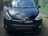 Gebraucht Hyundai i10 Edition 87 PS (63 kW) 2015 Schwarz Kleinwagen