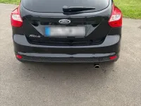 Gebraucht Ford Focus Trend 150 PS (110 kW) 2011 Schwarz Limousine
