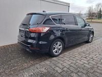 Gebraucht Ford S-MAX Titanium 190 PS (139 kW) 2020 Schwarz Van / Kleinbus