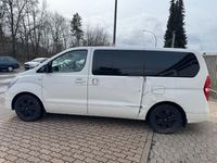 Gebraucht Hyundai H-1 170 PS (125 kW) 2017 Weiß Van / Kleinbus