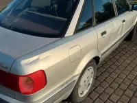 Gebraucht Audi 80 90 PS (66 kW) 1991 Silber Limousine