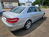 Gebraucht Mercedes E350 Avantgarde 306 PS (225 kW) 2011 Silber Limousine