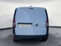Second-hand VW Caddy Maxi 102 CP (75 kW) 2024 Alb Monovolum