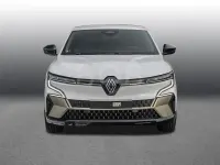 Gebraucht Renault Megane E-Tech Iconic 160 kW (218 PS) 2025 Weiß Limousine