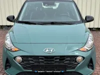 Gebraucht Hyundai i10 Trend 84 PS (61 kW) 2023 Grün Kleinwagen